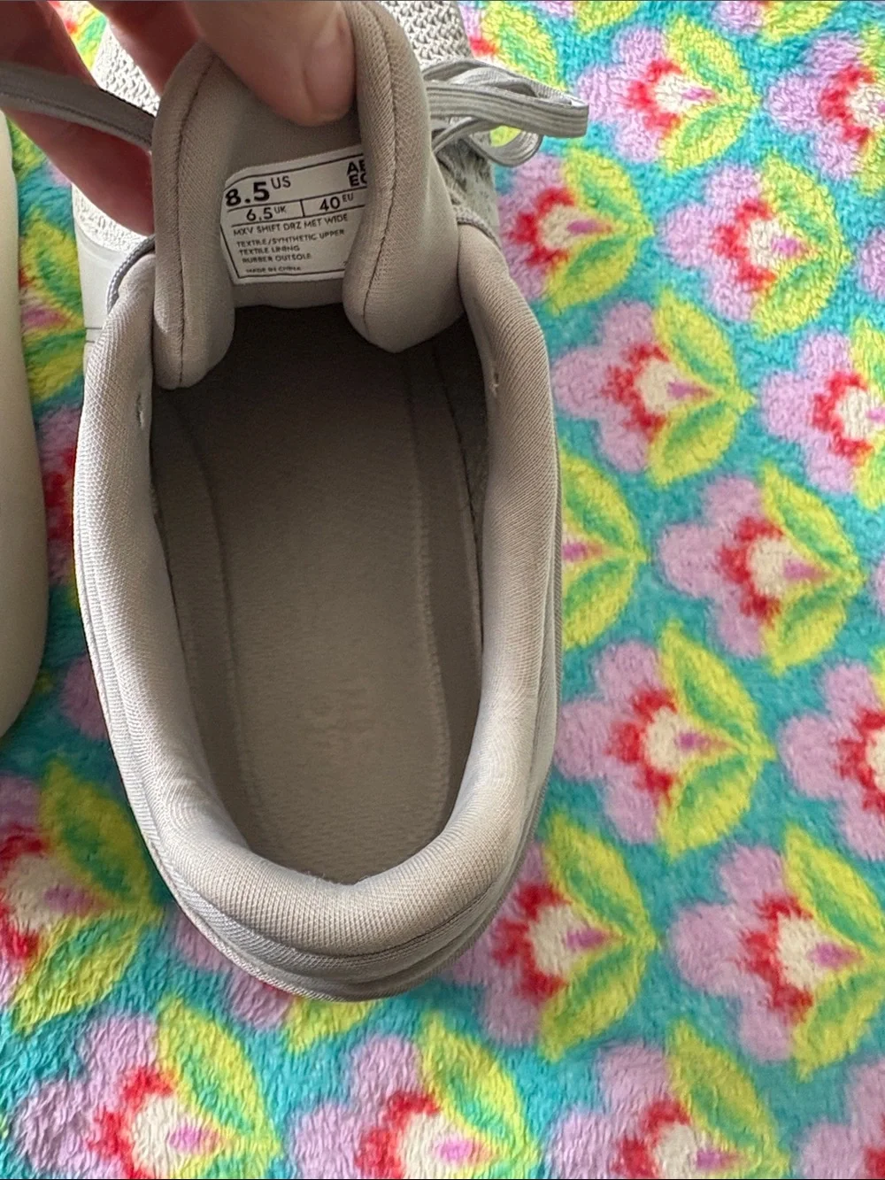 ABEO Tennis shoes, sneakers